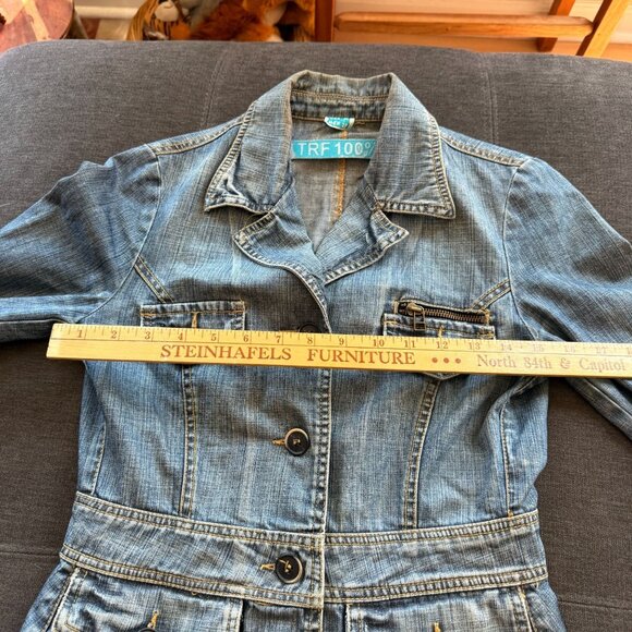 TRF 100% Denim Button Front Jean Utility Jacket Womens Medium StreetStyle Blue - Picture 5 of 8
